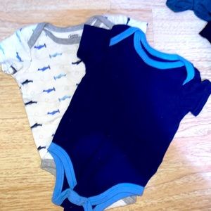 2 pack onesie set 3/6 months
